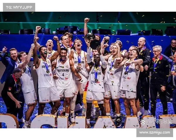 德国队频繁换血背后的深层战略与球队重建逻辑分析